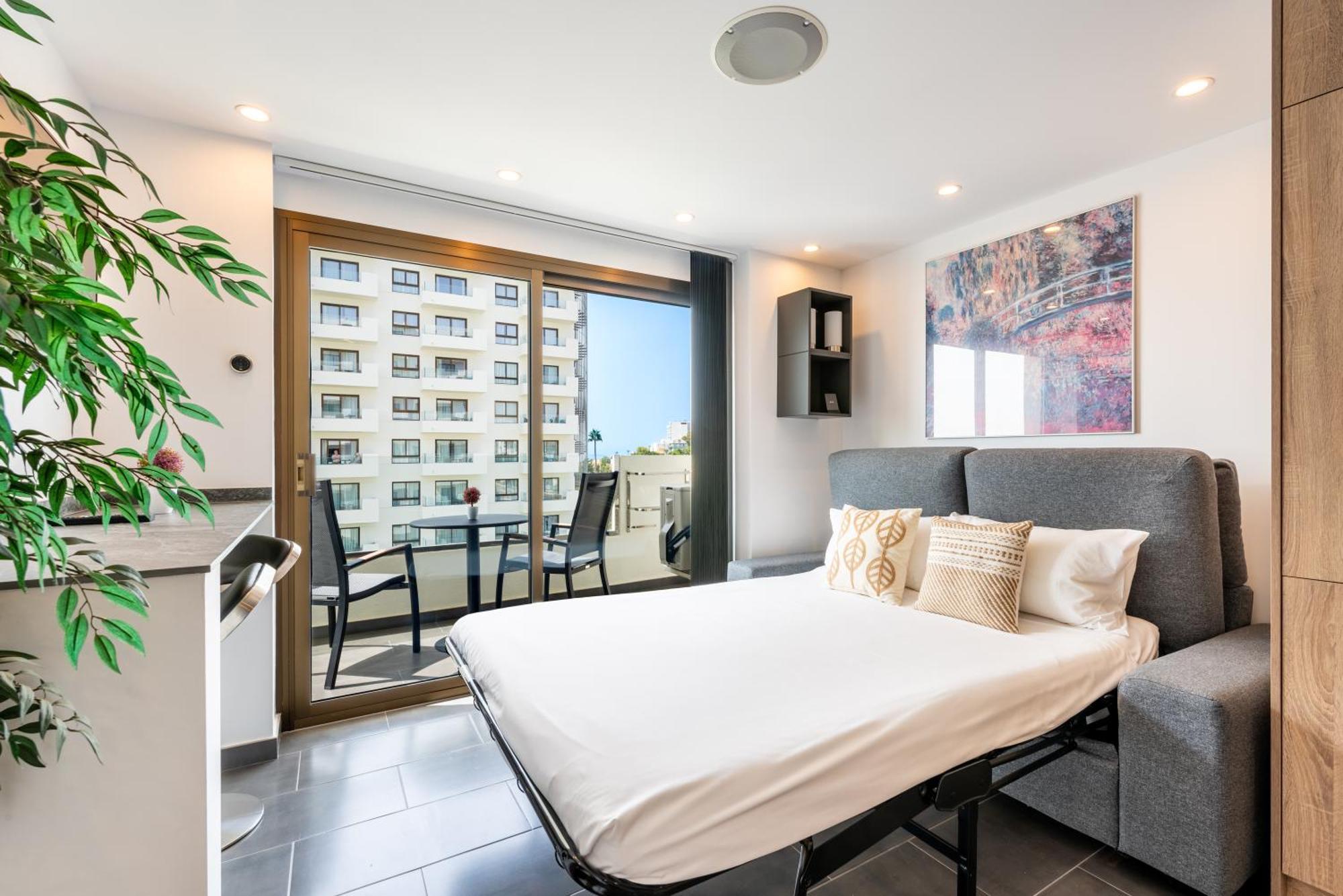 Wintowinrentals Executive Apt In Ocean House Complex Торремолінос Екстер'єр фото