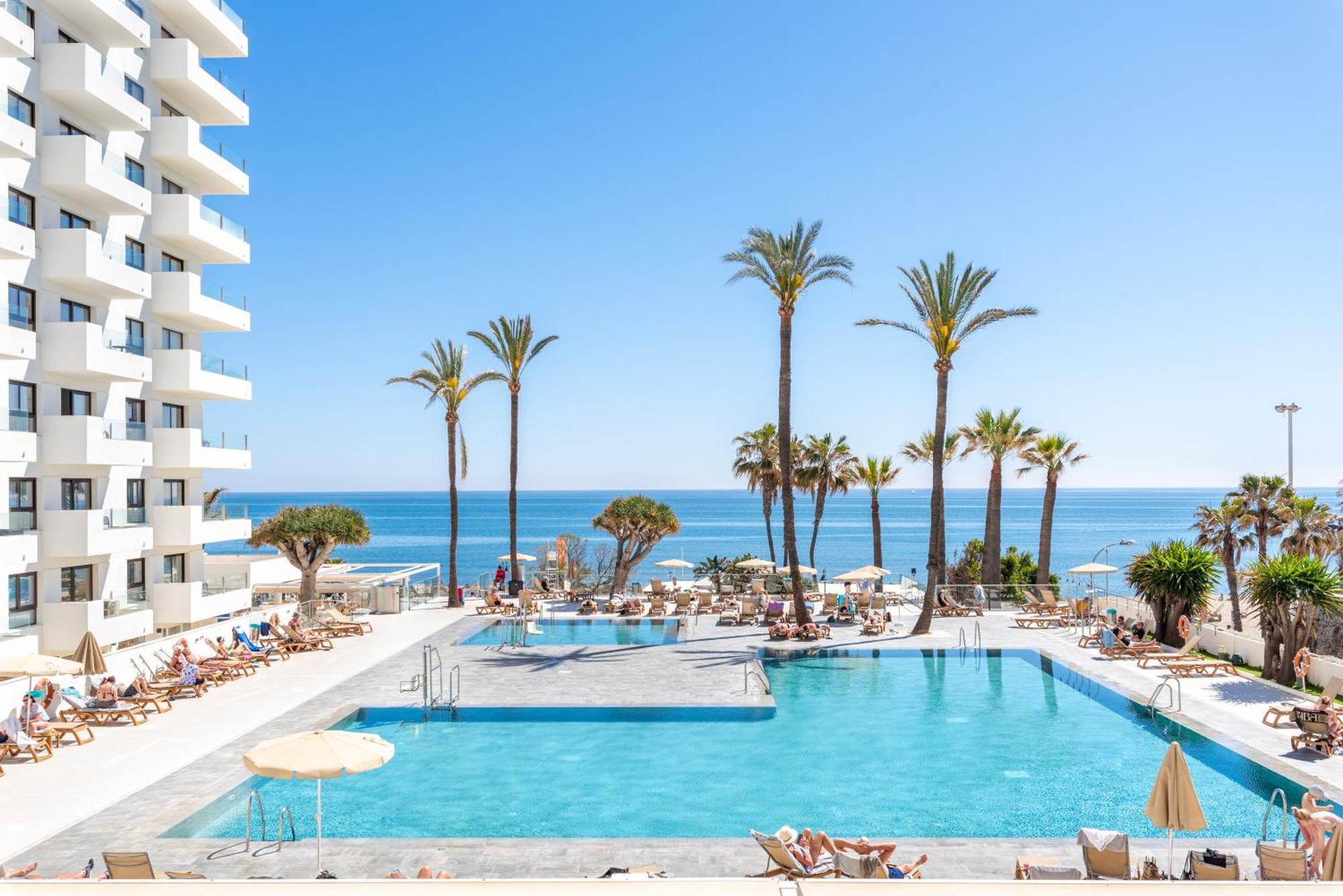 Wintowinrentals Executive Apt In Ocean House Complex Торремолінос Екстер'єр фото